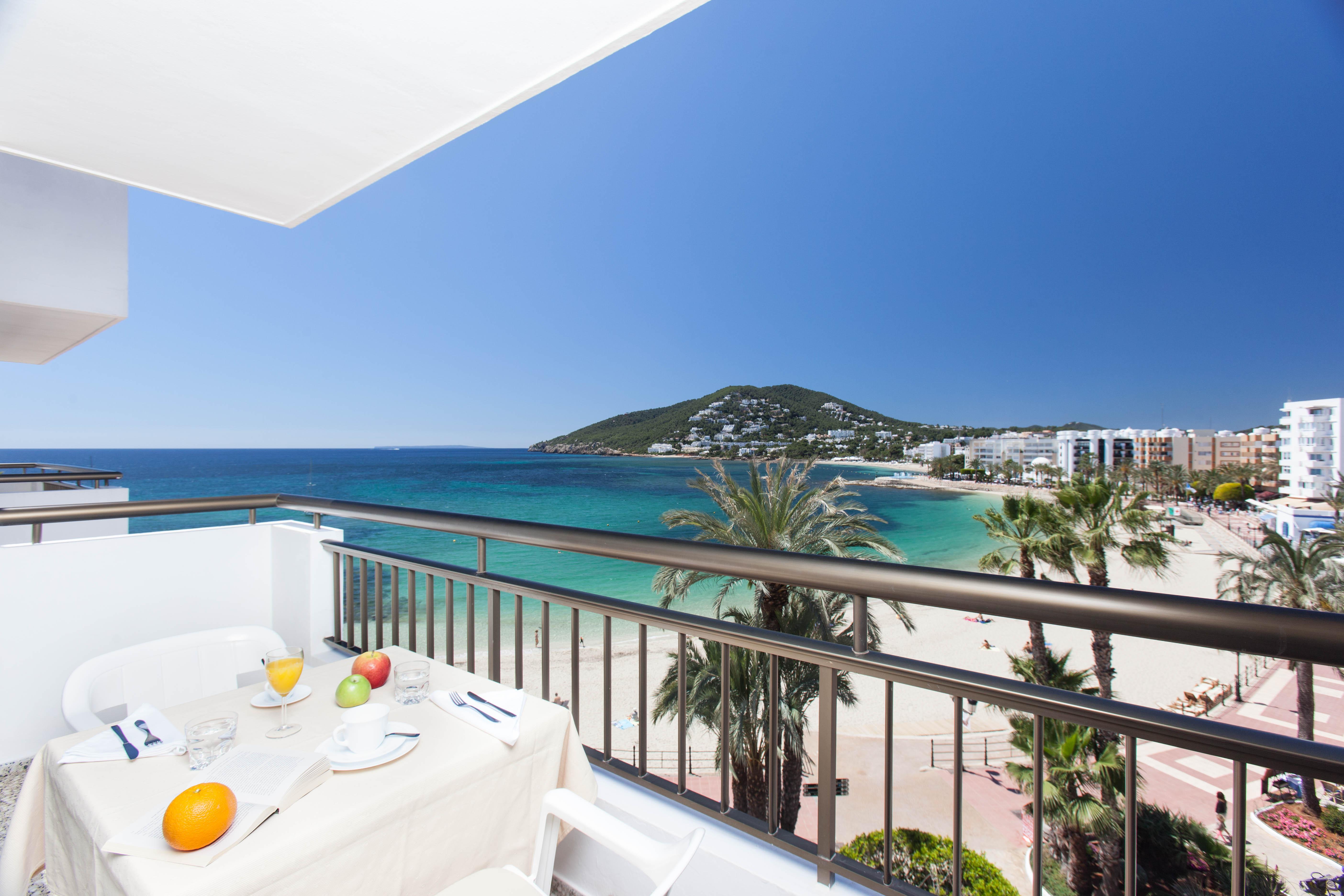 Apartamentos Bahia Santa Eulária des Riu Exterior foto