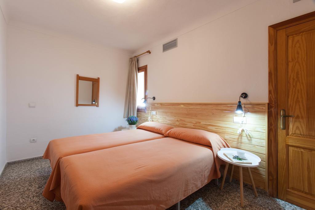 Apartamentos Bahia Santa Eulária des Riu Exterior foto